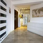 Апартаменты Traveller